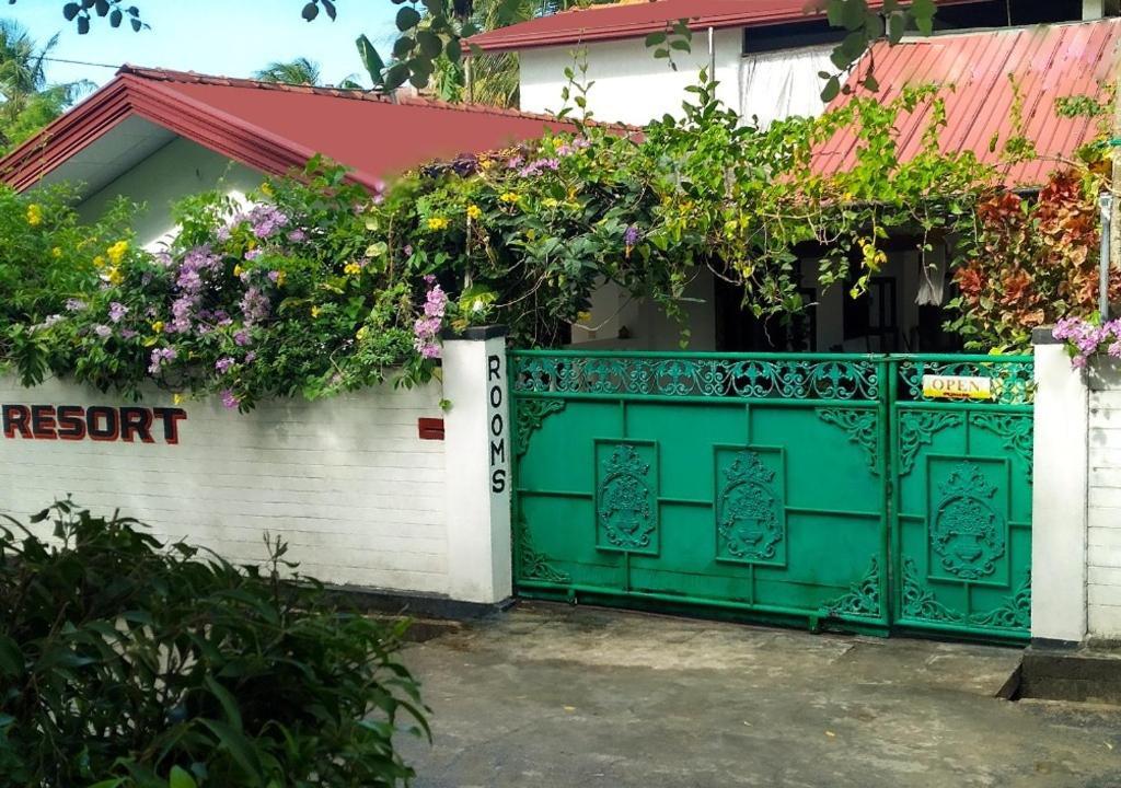 Sheen Holiday Resort แทนกาลเล ภายนอก รูปภาพ